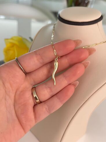14K or 10K Solid Gold Horn Charm Hollow, Good Luck Charm, Cornetto, Cornicello Pendant, Yellow Gold Pepper for Him and Her, for Gifting Handmade in Italy, Hypoallergenic in Saudi Arabia