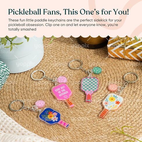 12 قطعة من سلسلة مفاتيح كرة البيسبول من YOPPIX للنساء، ديكورات هدايا حفلات كرة البيسبول للاعبين عشاق الرياضة وحفلات الفريق in Kuwait