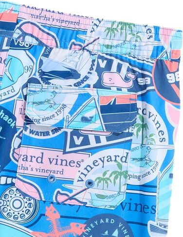 سروال سباحة تشابي مطبوع للأولاد من Vineyard Vines، ماء مثلج، M in Saudi Arabia