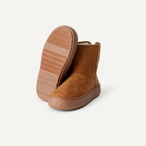 Amazon Essentials girls Faux Fur Lined Low Ankle Boots in Saudi Arabia