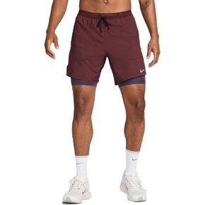 شورت الجري Nike Stride للرجال Dri-FIT 7 بوصة 2 في 1 (بورجوندي كراش/زبيب داكن/أسود، DM4759-652) in Kuwait