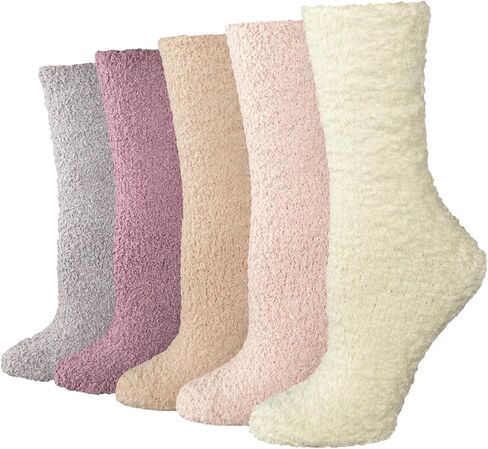 Amazon Essentials Women's Cozy Fuzzy Slipper Socks, Plush Sleep Socks, 5 Pairs in Saudi Arabia