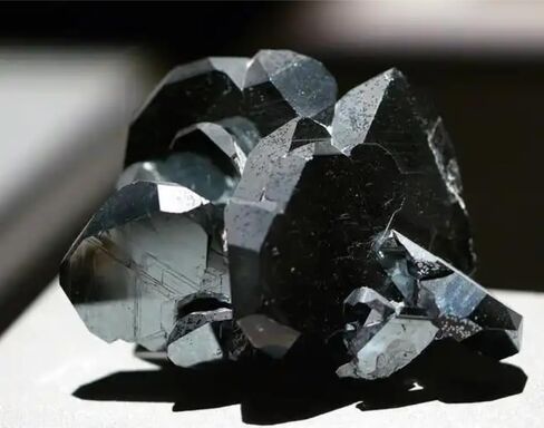 سوار الهيماتيت للرجال - يعيد إشعال الطاقة الذكورية، أساور شفاء ممتدة مطرزة بحجر الهيماتيت الطبيعي تستعيد ثقتك وثقتك، هدايا مجوهرات ملهمة (قطعتان) in Kuwait