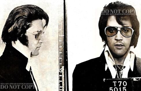 صورة إلفيس بريسلي Mugshot مقاس 11 × 17 - صورة رائعة لكوب من عام 1970 - تم القبض عليها - دنفر، كولورادو - الملك - موسيقى الروك آند رول - المغني الشهير - السبعينيات - الموسيقى الأمريكية الأسطورية - صورة نادرة - in Kuwait