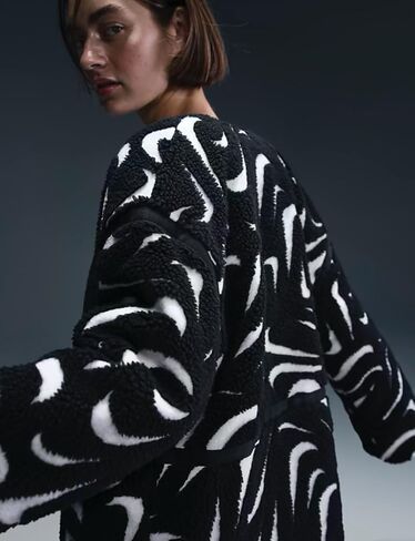Nike Sportswear Women's Loose High-Pile Jacket in Saudi Arabia