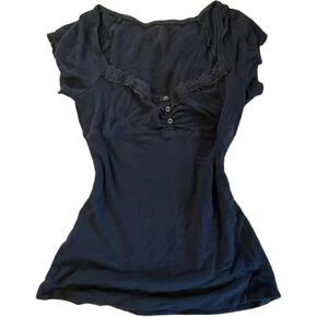 ملابس علوية نسائية مكشكشة من Coquette ملابس صيفية لطيفة من الدانتيل بيبلوم بيبي دول للفتيات المراهقات Y2k Grunge 2000s ملابس Cottagecore in Kuwait