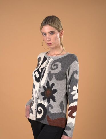 Alpaca Cardigan for Women, Embroidered. 100% Peruvian Baby Alpaca. US Size Chart for Great fit! Arian in Saudi Arabia