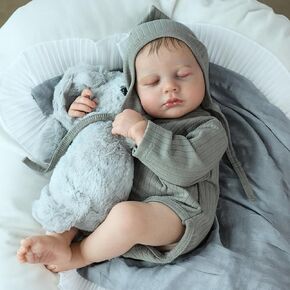 SCOM Realistic Reborn Baby Dolls - Quinbee, 20 Inch Sleeping Girl Lifelike Features with Closed Eyes and Soft Cloth Body, Real Life Newborn Doll Gift for Kids 3+ in Kuwait