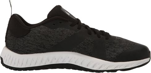 حذاء رياضي نسائي من adidas Everyset Trainer in Kuwait