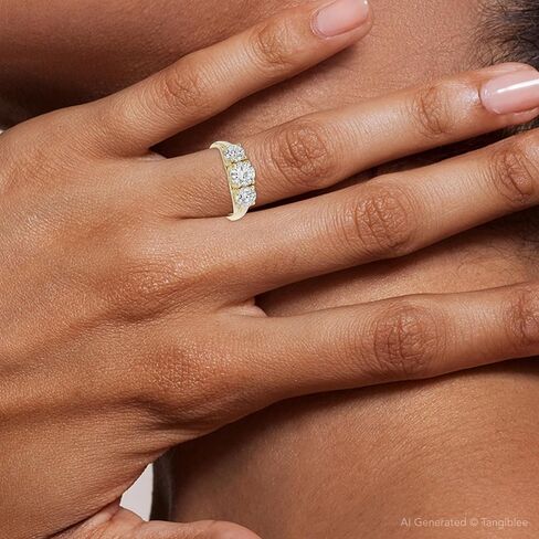 P3 POMPEII3 Pompeii 1 3/8 قيراط خاتم من الذهب بثلاثة أحجار من الألماس عيار 14 قيراط ذهب أصفر in Kuwait