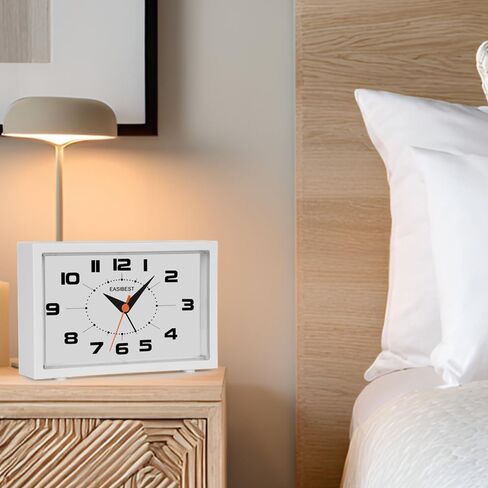 ساعة منبه تناظرية صامتة بدون صوت، منبه تصاعدي، غفوة مع ضوء، حامل جداري على الطاولة لجانب السرير المكتبي، أبيض in Kuwait