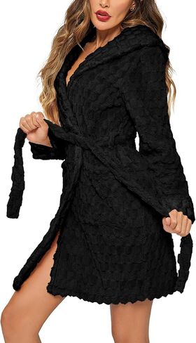 Ekouaer Womens Hooded Bathrobe Plush Short Robe Super Soft Fleece Robe Luxury Sleepwear with Pockets in Kuwait