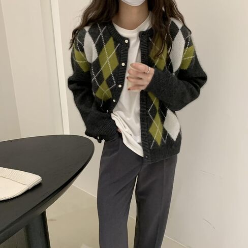 سترة الخريف العصرية للنساء 2026 سترة الجرونج Argyle منقوشة Preppy Y2K E-Girl سترة مكتنزة متماسكة عتيقة سترة الجد in Kuwait