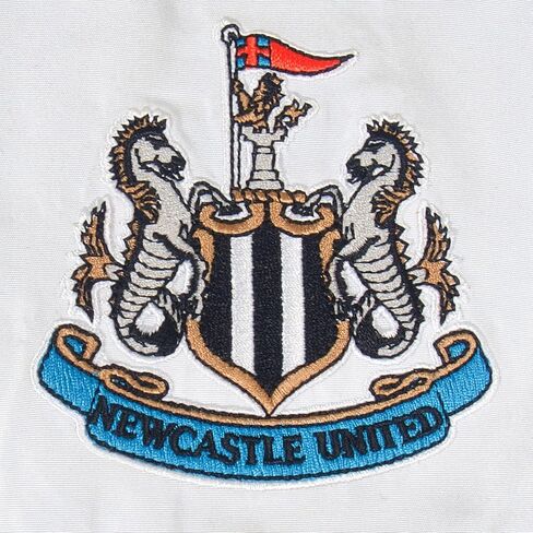 طقم بدلة رياضية للأولاد من Newcastle United FC الرسمية باللون الأسود والأبيض لعمر 6-7 سنوات SB in Kuwait