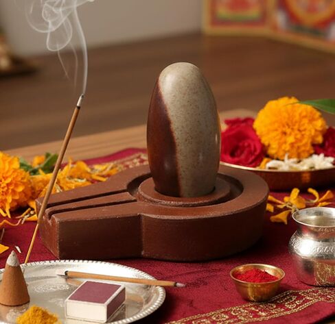 ESPLANADE Narmadeshwar Shivling Shiva Lingam Narmada Stone Jaladhari Narmada Stone لمنزل معبد ماندير - بني - 11.43 سم، ديني in Saudi Arabia
