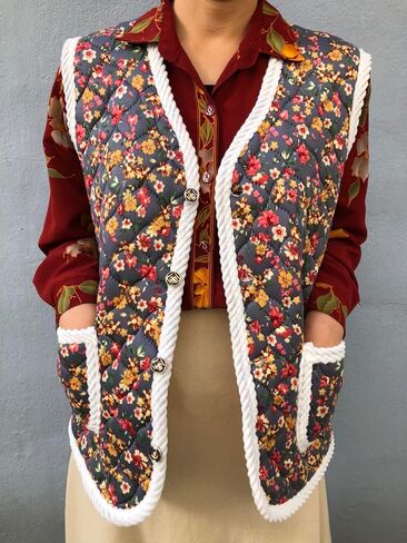 Korean Fashion, Kimchi Kimjang vest, Retro Granma fashion, Korean wannabe MZ fashion, Popular K fashion vest, Korean Winter, Halme, Floral patten with red,pink,blue,purple,grey. (Random) in Saudi Arabia