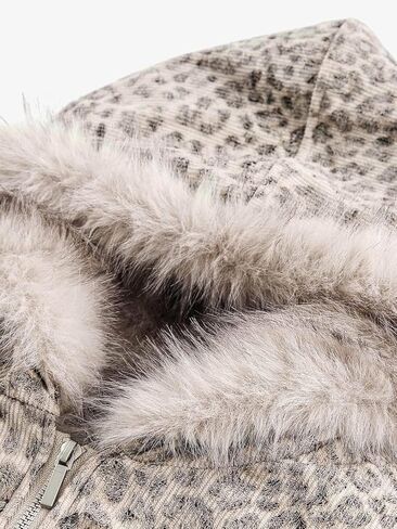 Leopard Cheetah Fuzzy Hoodie Winter Coat Lined Thicken Denim Leopard Print Hooded Jacket in Kuwait