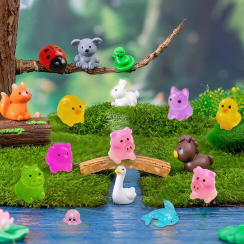 28PCS Miniature Animal Statue Sculptures - Cute Resin Figurines Set for Home Decor, Fairy Garden Display, and DIY Statues (Random Design) in Saudi Arabia