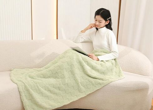 Niction Wearable Hooded Blanket for Women Warm Soft Cozy Front Open Poncho Throw Cloak Wrap for Winter Fleece Shawl Wrap in Kuwait