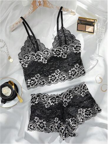 طقم ملابس داخلية نسائي مكون من قطعتين من الدانتيل مزين بفيونكة شفافة ورقبة على شكل حرف V وحمالة صدر لاسلكية وملابس نوم قصيرة للأولاد in Kuwait