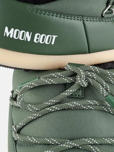 حذاء Moon Boot Evx Mule مصنوع من النايلون للرجال والنساء in Kuwait