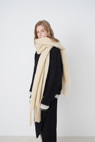 Chunky Scarf for Women Winter Oversized Thick Warm Tassel Scarves Cold Weather Large Blanket Soft Warm Shawl Wraps in Saudi Arabia