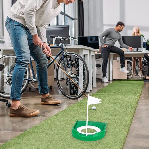 Rovepic 2 Pack Golf Putting Cup Practice Golf Mat Cup with White Flag Putting Training Hole Sport Tool Indoor Outdoor Portable Golf Accuracy Plastic Training Aids Green Golf Putter Regulation Cup in Kuwait