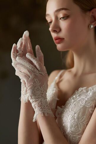 zeasciosd Women's Short Lace Floral Gloves Sheer Mesh Tulle Gloves Wrist Length Wedding Bridal Opera Tea Party Gloves in Saudi Arabia