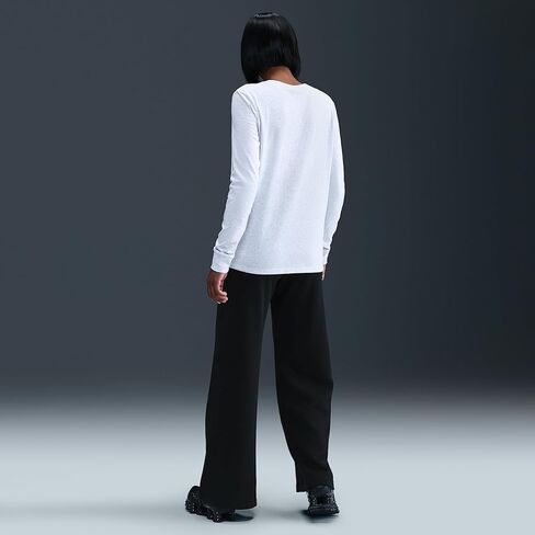 بنطال Nike Sportswear Club Fleece للسيدات متوسط ​​الارتفاع وواسع الساق (أسود/ذهبي معدني) in Kuwait