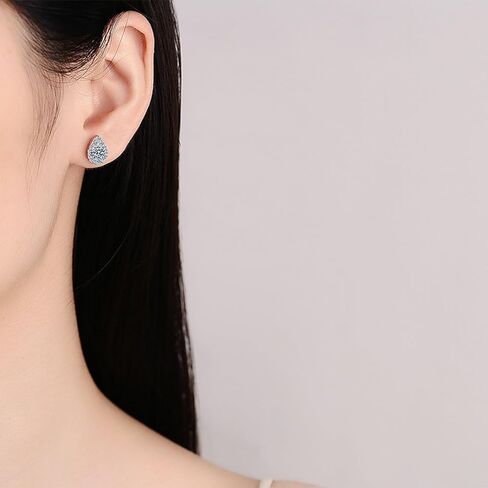14K Gold 1/2/3/5ct D-Color VVS1 Pear-Shaped Diamond Necklace & Teardrop Stud Earrings Set Two-Piece Jewelry Set, Stylish for Women's Birthday Gifts in Saudi Arabia