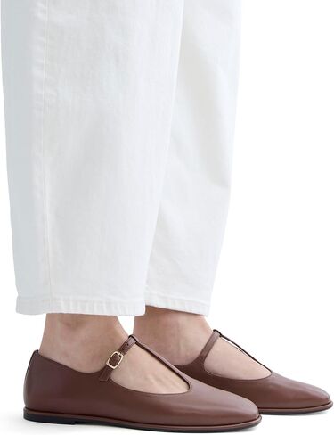 Everlane Womens The Leather T-Strap Flat in Saudi Arabia