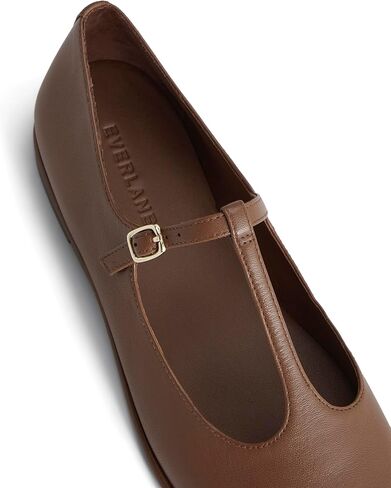 Everlane Womens The Leather T-Strap Flat in Saudi Arabia