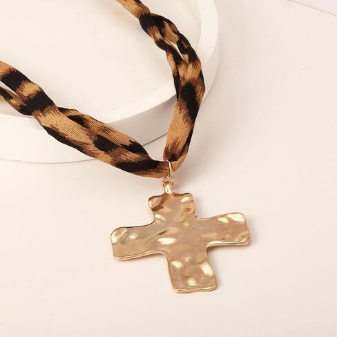 Dr's gift Leopard Scarf Necklace with Charm for Women,Brown Vintage Bandana Necklace,Chunky 14K Gold Plated Heart Pendant,Leopard Print Statement Necklace in Kuwait