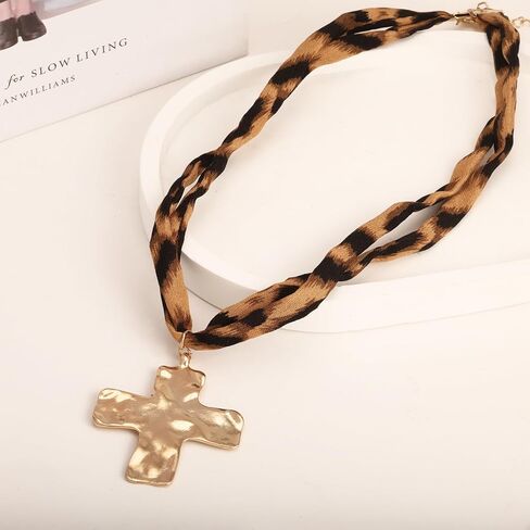 Dr's gift Leopard Scarf Necklace with Charm for Women,Brown Vintage Bandana Necklace,Chunky 14K Gold Plated Heart Pendant,Leopard Print Statement Necklace in Kuwait