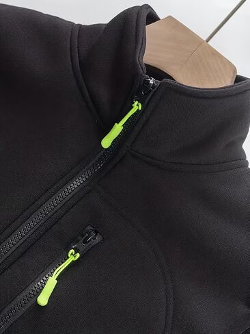 Men’s Puffer Sleeveless Vest with Zipper Pockets Lightweight Casual Vest Winter Warm Outdoor Jacket in Saudi Arabia