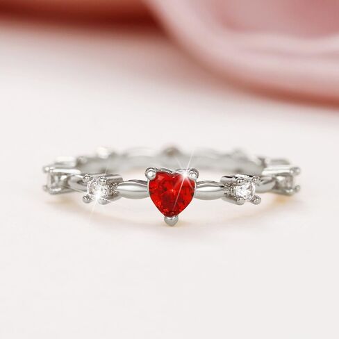 Exquisite Elegant Ring Heart Red Zirconia Design for Women Daily Date Holiday Valentine's Day Jewelry Gift in Saudi Arabia