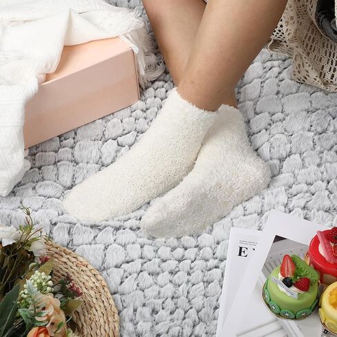 Liitrsh 30 Pack Women Fuzzy Socks Bulk with Grip Winter Warm Fluffy Non Slip Sleeping Sock for Christmas Indoor in Saudi Arabia