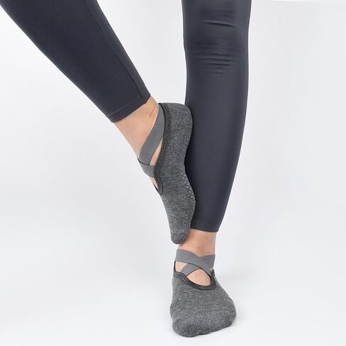 2 Pairs Yoga Socks for Women with Grips, Non-Slip Socks for Pilates, Barre, Ballet, Fitness(Black,Gray in Saudi Arabia