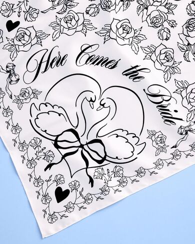 xo، وشاح رأس Fetti Bride Swan، 27x27 بوصة | باندانا العازبة، أغطية رأس الزفاف، إكسسوار حفلة باخ، هدية وصيفة العروس، منديل الزفاف الأبيض، قبعة حريرية in Saudi Arabia
