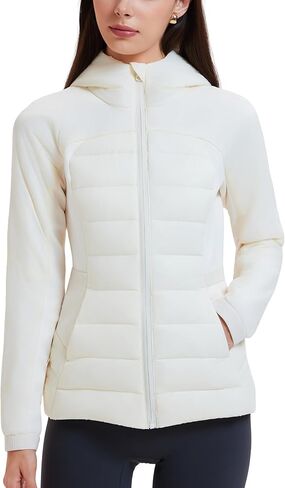 سترة منتفخة مبطنة خفيفة الوزن للسيدات من Mudere مع غطاء رأس بقوة 800 حشو، سحاب، مقاس نحيف، معطف شتوي كاجوال للسفر in Kuwait