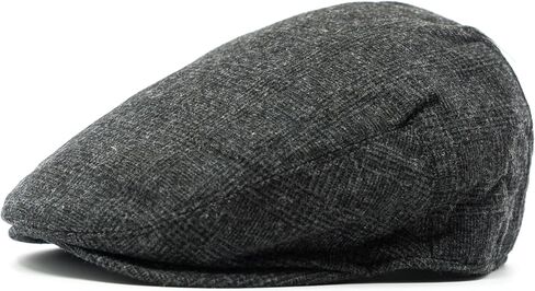 قبعة مسطحة كلاسيكية للرجال منقوشة بنقش متعرج ومربعات موزع الصحف واللبلاب in Kuwait