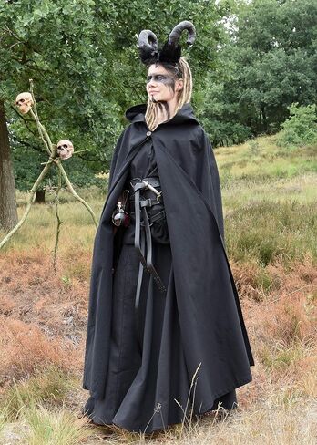Battle-Merchant Burkhard Medieval Hooded Cloak – Unisex Cotton Cape for LARP, Viking & Renaissance Costume in Saudi Arabia