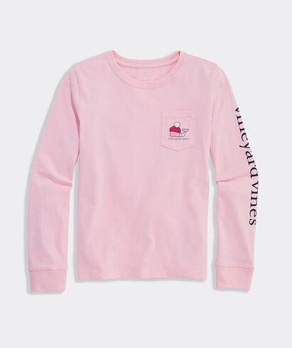 تي شيرت Vineyard Vines للفتيات من Apres Ski Cocoa Whale بأكمام طويلة وجيب in Kuwait