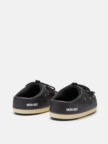 حذاء Moon Boot Evx Mule مصنوع من النايلون للرجال والنساء in Kuwait