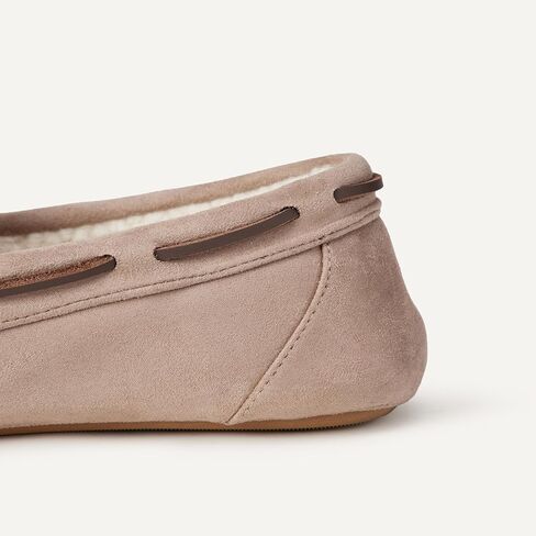 Amazon Essentials womens Moccasin Slippers in Kuwait