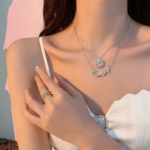 Full Gift Box Set 925 Sterling Silver 18K Yellow Gold To My Girlfriend Necklace, Cute Things As Four Leaf Clover Pendant Necklace for Soulmate, Crystal Heart Necklaces Rose Box for Girlfriend in Saudi Arabia
