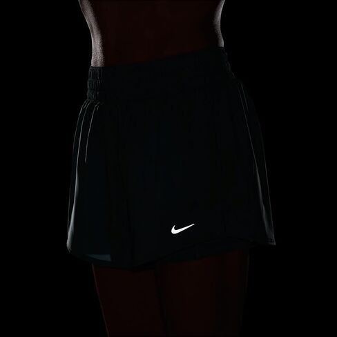 شورت Nike One Dri-FIT عالي الخصر 3 بوصات 2 في 1 (كانون/أبيض) in Saudi Arabia