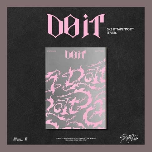 Stray Kids SKZ IT TAPE DO IT Album (PLATFORM PLVE - Random Ver.) in Saudi Arabia