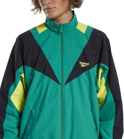 Reebok Classic Sport Twin Vector Jacket in Saudi Arabia