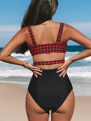 طقم بيكيني نسائي من CUPSHE برقبة على شكل V وأشرطة واسعة وشبكة كلاسيكية ملفوفة من الأمام بدلة استحمام عالية الارتفاع من الأسفل in Saudi Arabia